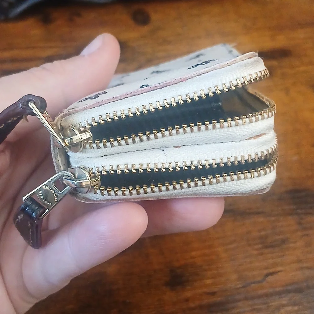 Project Wallet Re Paint Coach Cream and Black Butterfly Wallet - Picture 9 of 9